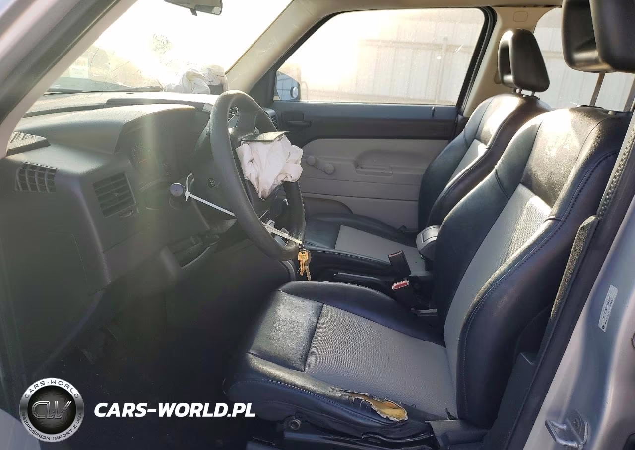 2007 Jeep Patriot Sport VIN:1J8FT28W27D342826 - 7