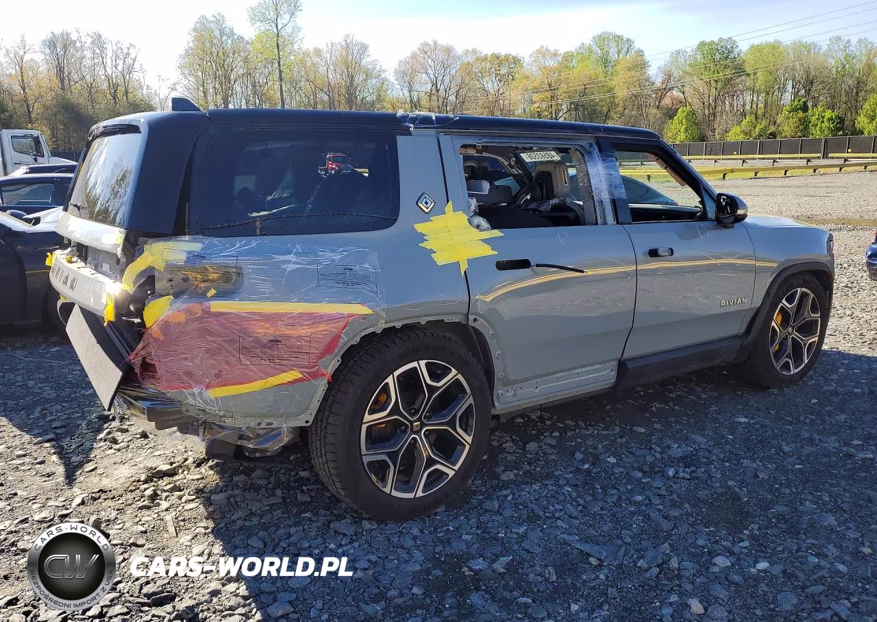 2023 Rivian R1S Adventure VIN:7PDSGABA2PN025441 - 3