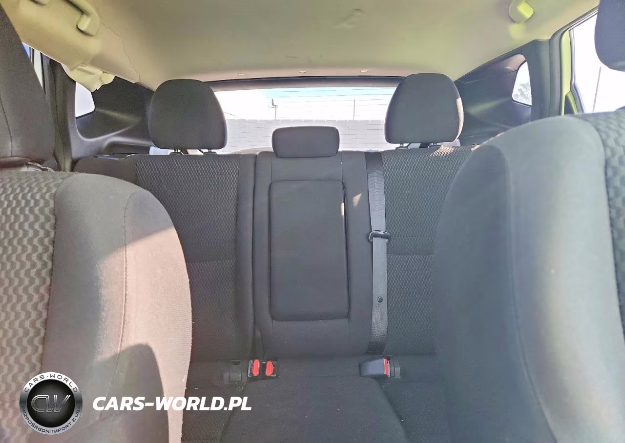 2017 Nissan Rogue Sport S VIN:JN1BJ1CR4HW131501 - 10