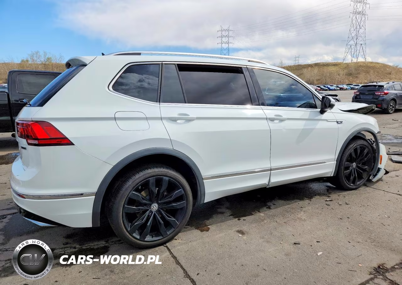 2020 Volkswagen Tiguan Sel Premium R-Line VIN:3VV4B7AX0LM034393 - 3