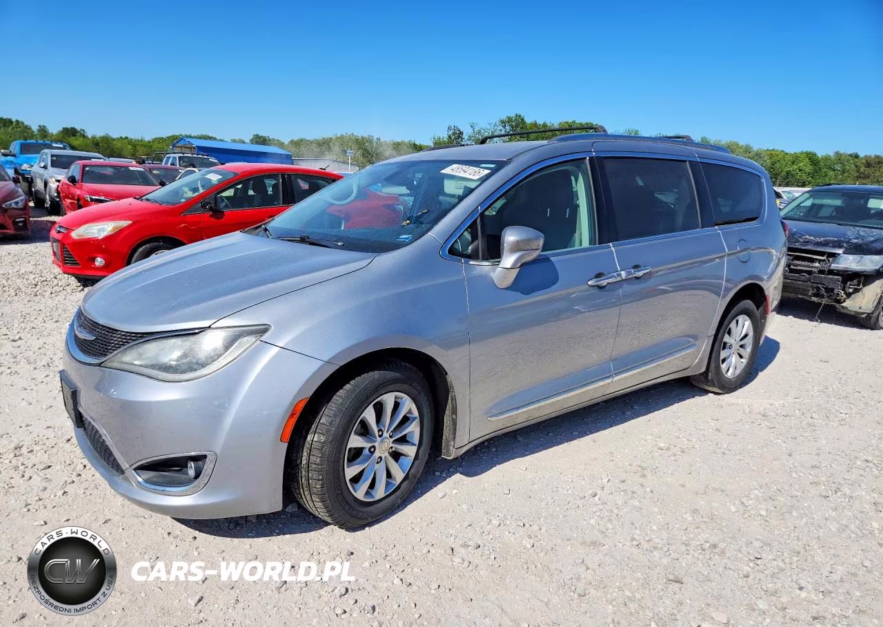 2018 Chrysler Pacifica Touring L