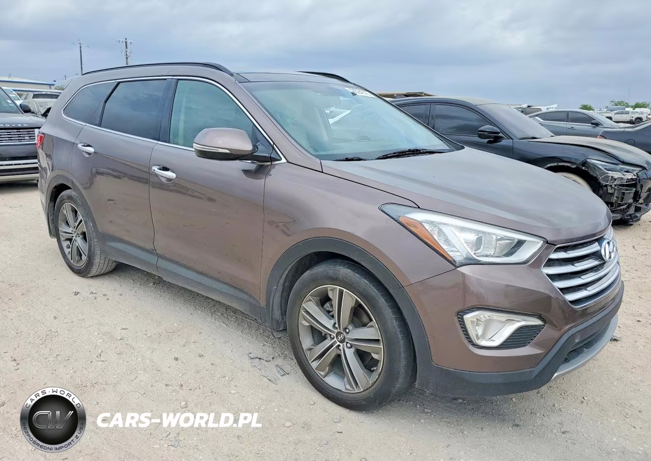 2015 Hyundai Santa Fe Gls VIN:KM8SRDHF2FU115243 - 4