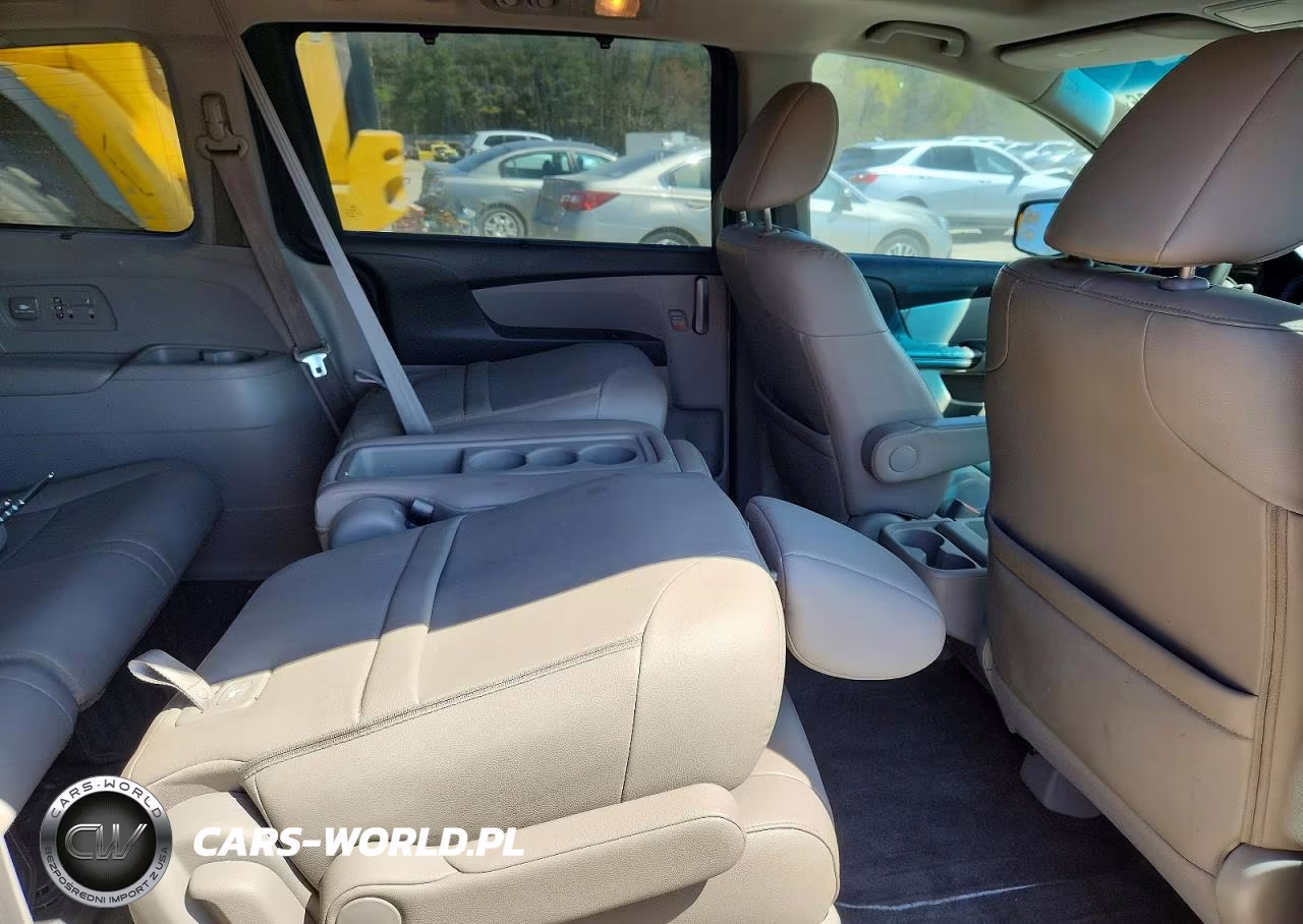2012 Honda Odyssey Touring VIN:5FNRL5H91CB015384 - 11