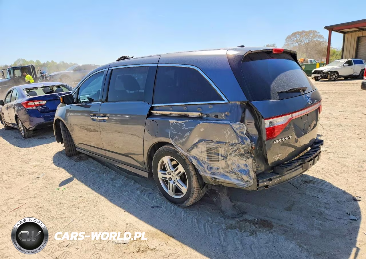 2012 Honda Odyssey Touring VIN:5FNRL5H91CB015384 - 2