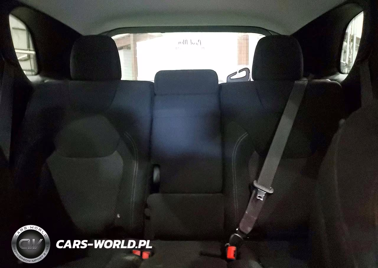 2019 Jeep Cherokee Latitude VIN:1C4PJMCB5KD103006 - 10