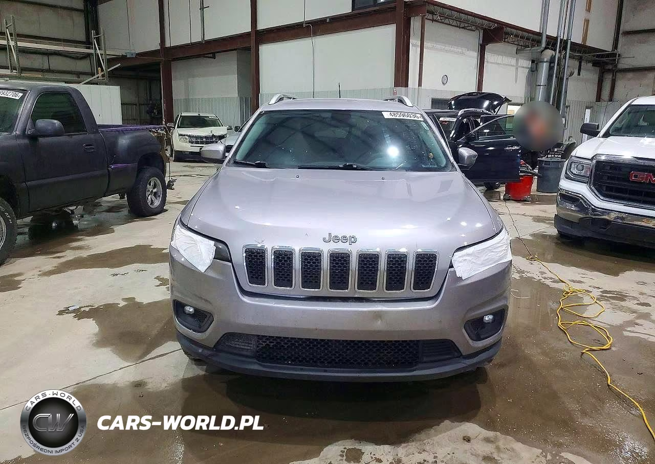 2019 Jeep Cherokee Latitude VIN:1C4PJMCB5KD103006 - 5