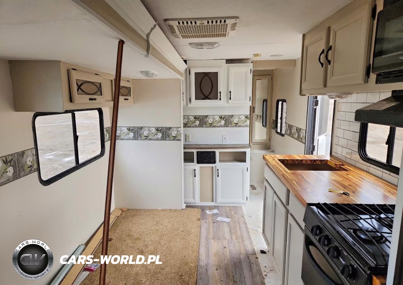 2014 Kz Rv Sportsmen Camper VIN:4EZTU2829E5020467 - 5