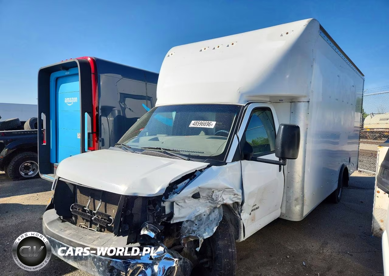 2019 GMC Savana Delivery Truck