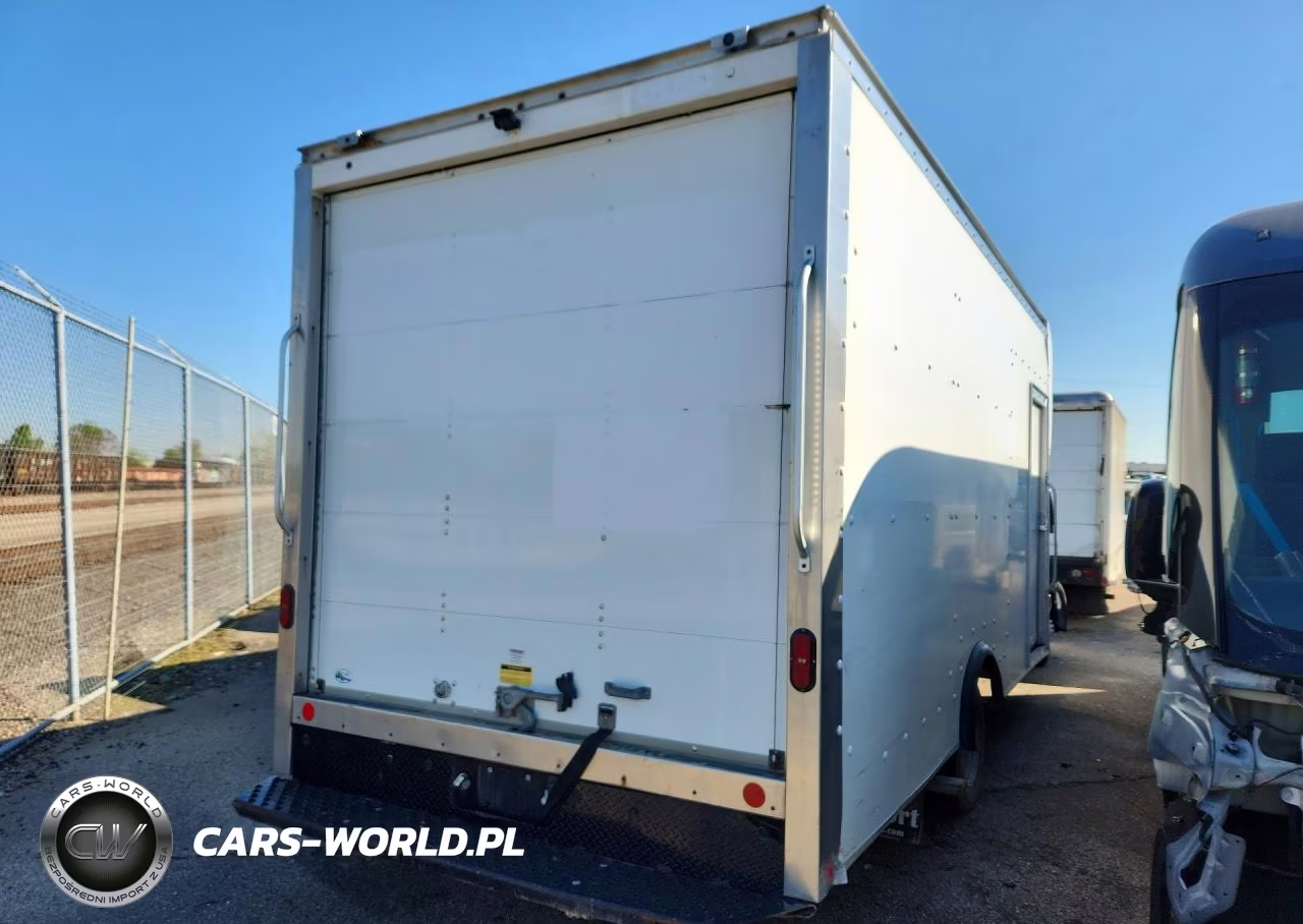 2019 GMC Savana Delivery Truck VIN:7GZ67VCG4KN011863 - 3