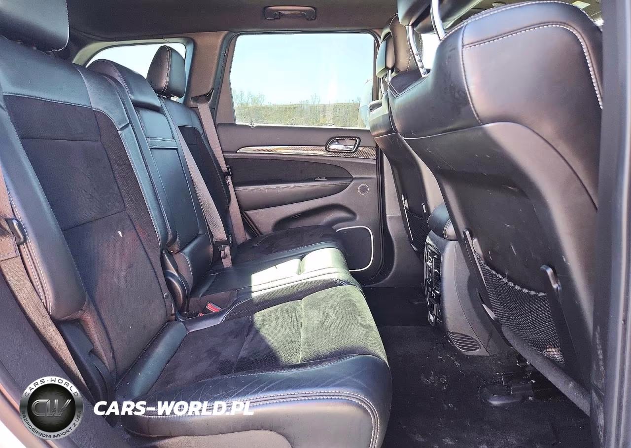 2015 Jeep Grand Cherokee Srt-8 VIN:1C4RJFDJ1FC150992 - 11