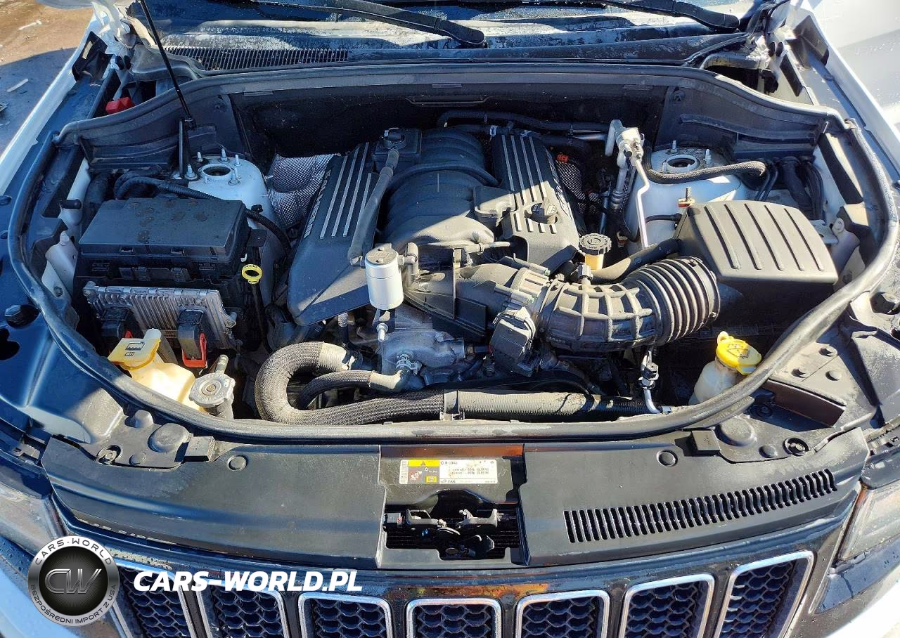 2015 Jeep Grand Cherokee Srt-8 VIN:1C4RJFDJ1FC150992 - 12