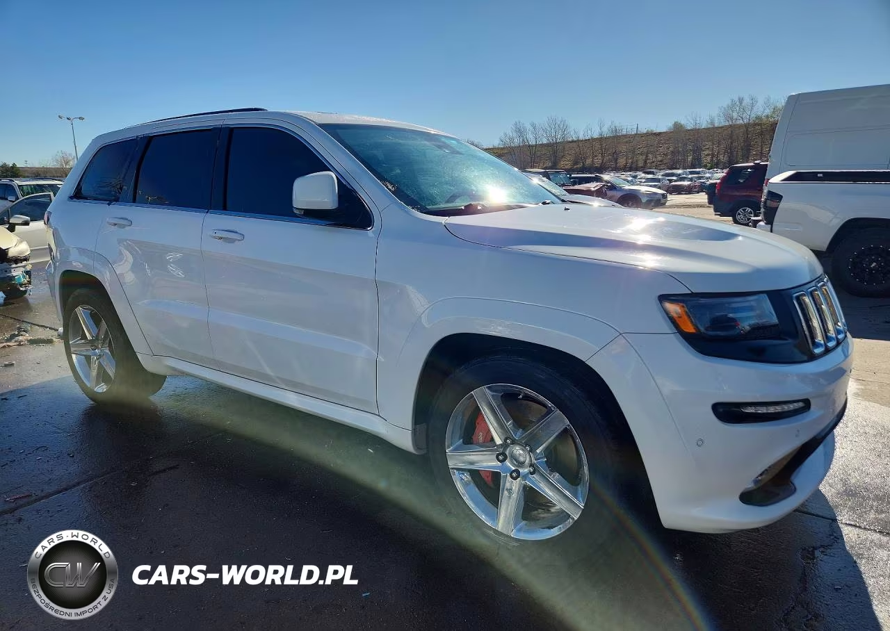 2015 Jeep Grand Cherokee Srt-8 VIN:1C4RJFDJ1FC150992 - 4
