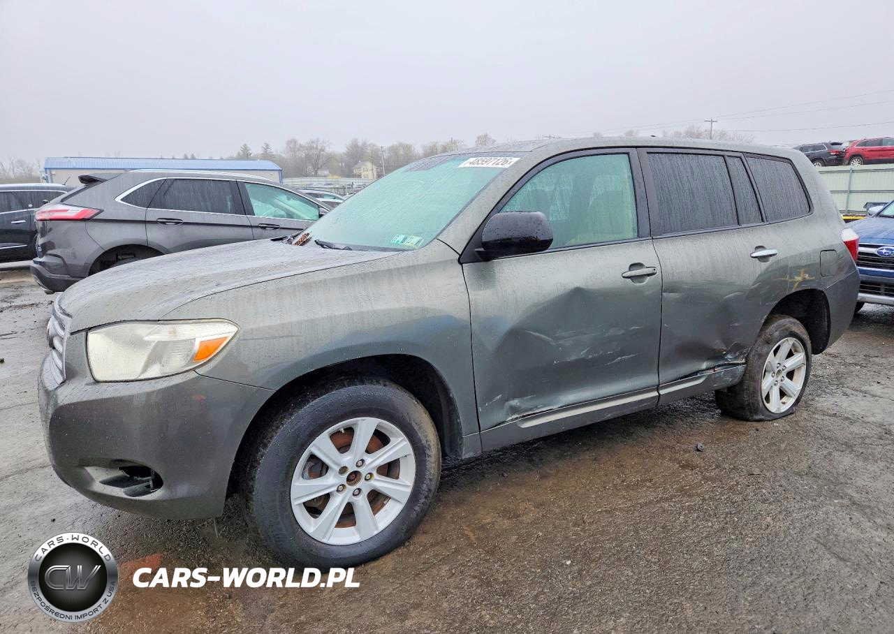 2010 Toyota Highlander Base