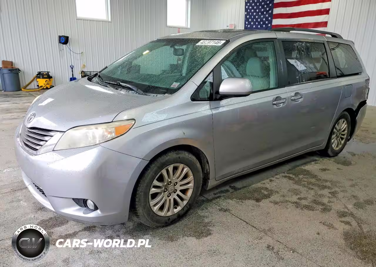 2011 Toyota Sienna Xle 8-Passenger