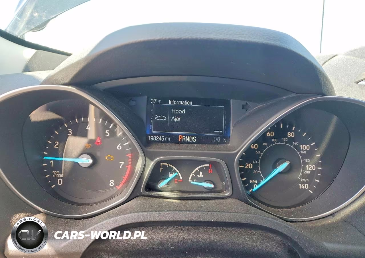 2017 Ford Escape Titanium VIN:1FMCU9J9XHUA61570 - 9
