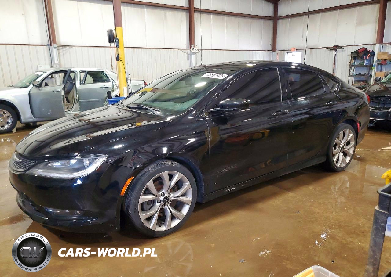 2015 Chrysler 200 S