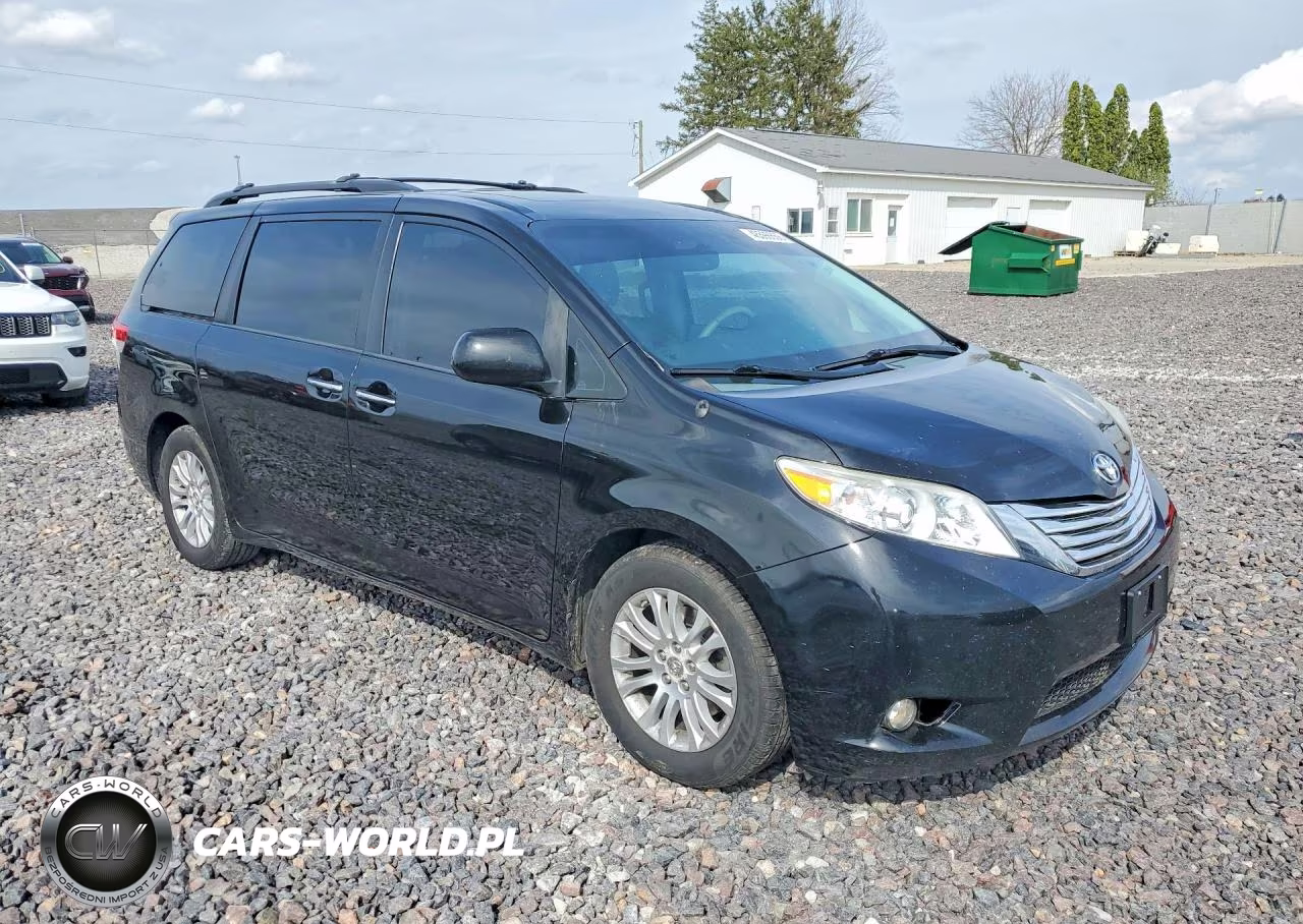 2013 Toyota Sienna Xle 8-Passenger VIN:5TDYK3DC1DS315850 - 4