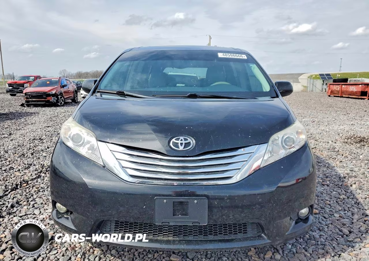 2013 Toyota Sienna Xle 8-Passenger VIN:5TDYK3DC1DS315850 - 5