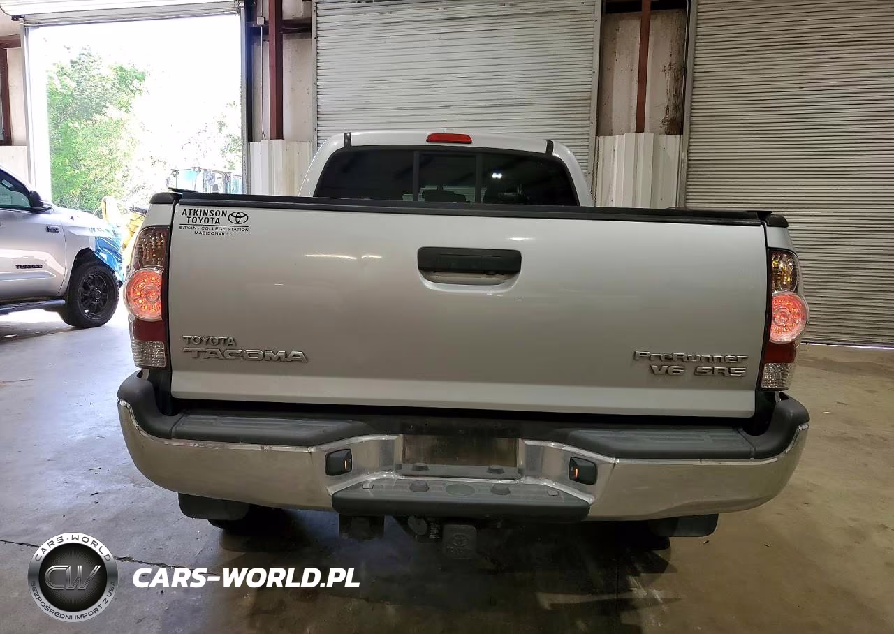2010 Toyota Tacoma Prerunner V6 VIN:3TMKU4HN8AM025439 - 6