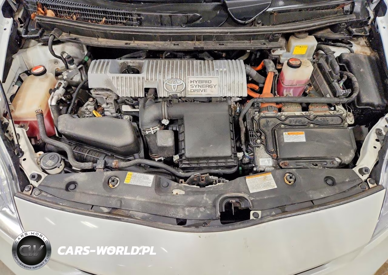 2015 Toyota Prius One VIN:JTDKN3DU3F1989505 - 11