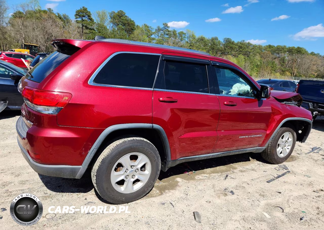 2014 Jeep Grand Cherokee Laredo VIN:1C4RJFAG2EC545173 - 3