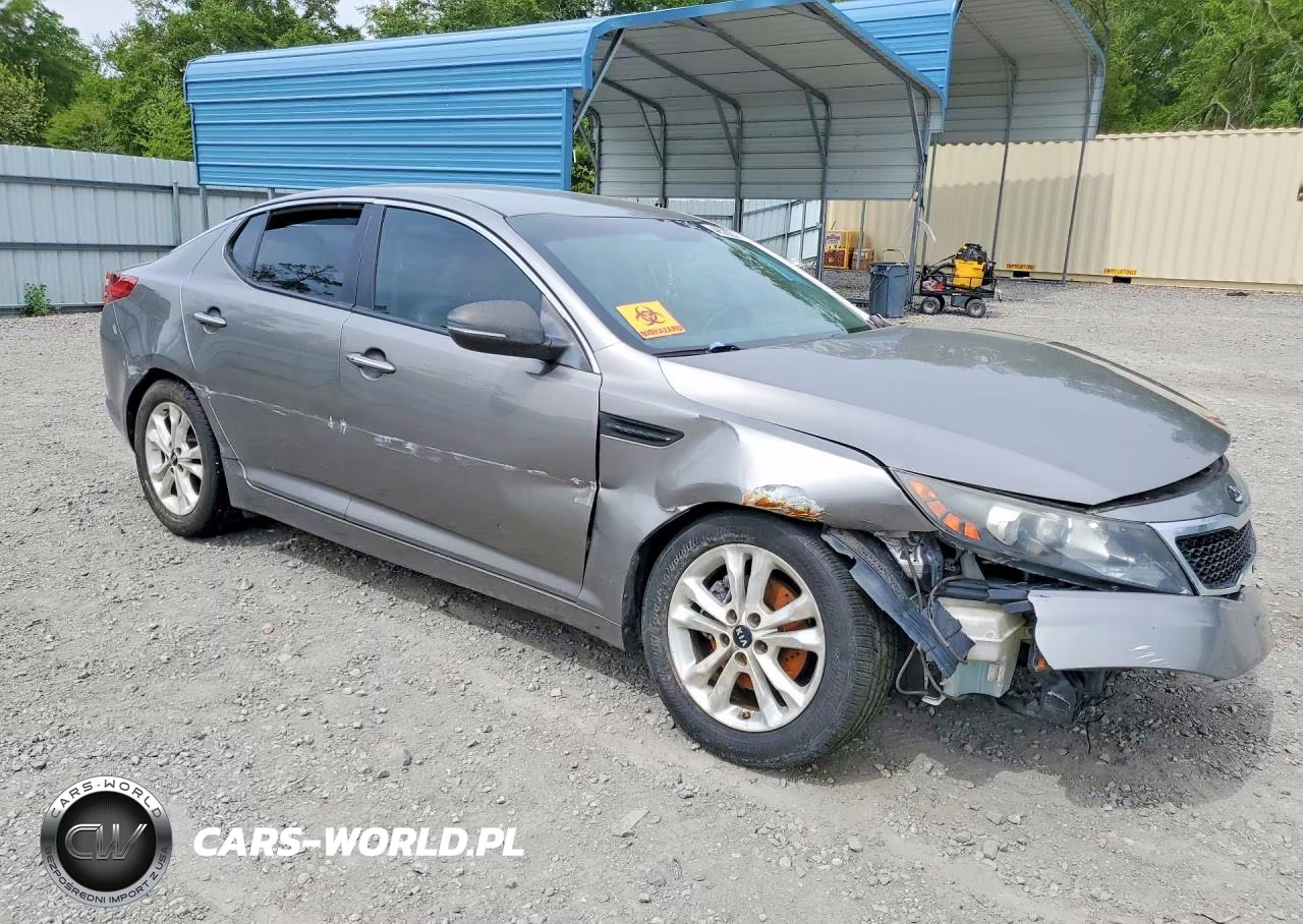 2012 Kia Optima VIN:5XXGN4A75CG082121 - 4