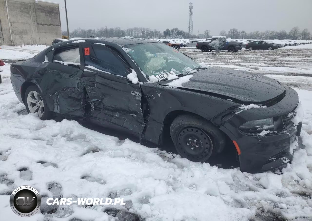 2018 Dodge Charger Sxt Plus VIN:2C3CDXHG5JH143524 - 4