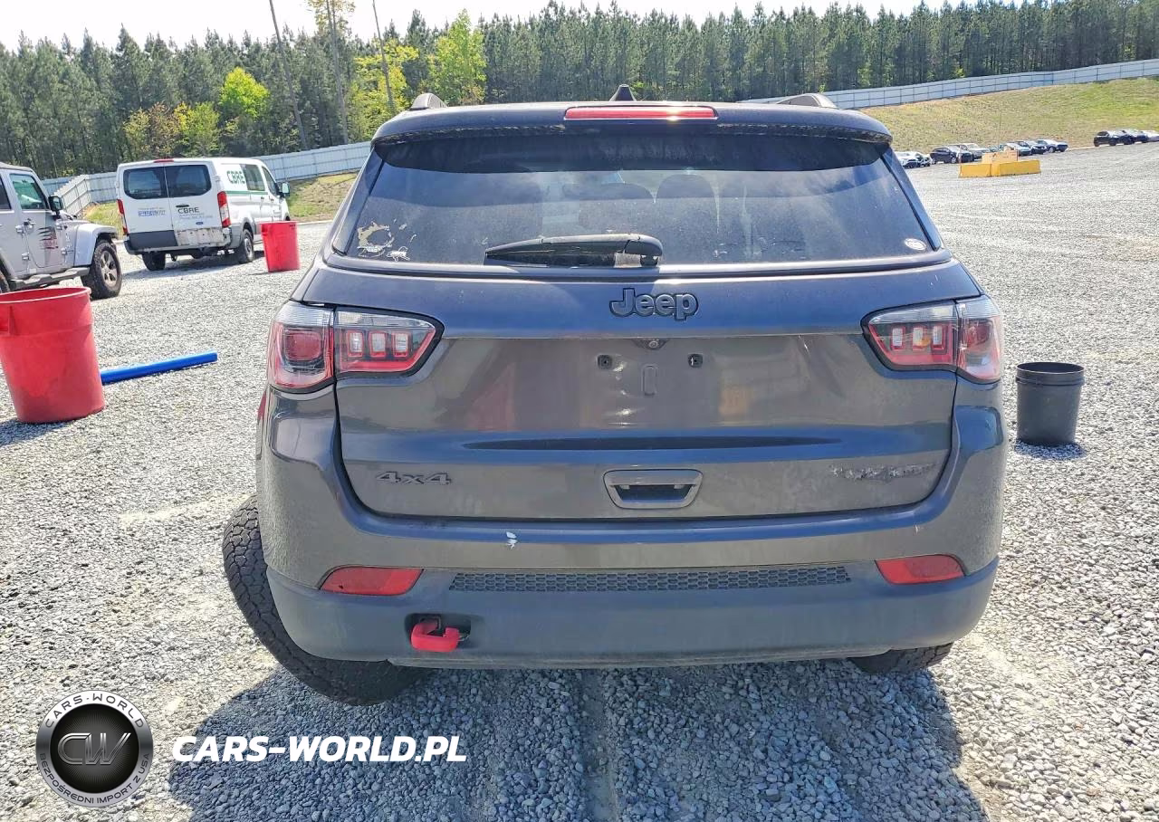 2019 Jeep Compass Trailhawk VIN:3C4NJDDB5KT627546 - 6