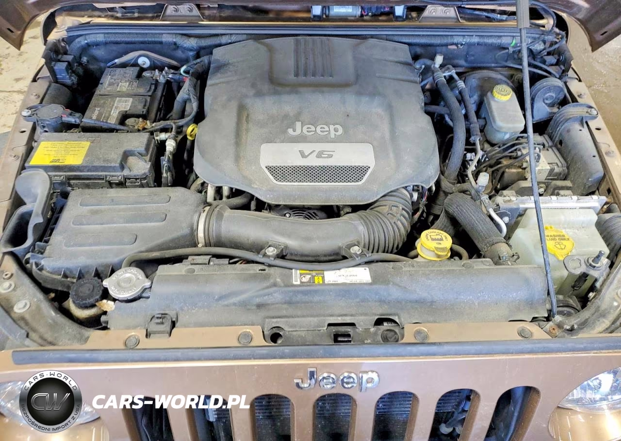 2015 Jeep Wrangler Unlimited Rubicon VIN:1C4HJWFG2FL675220 - 11