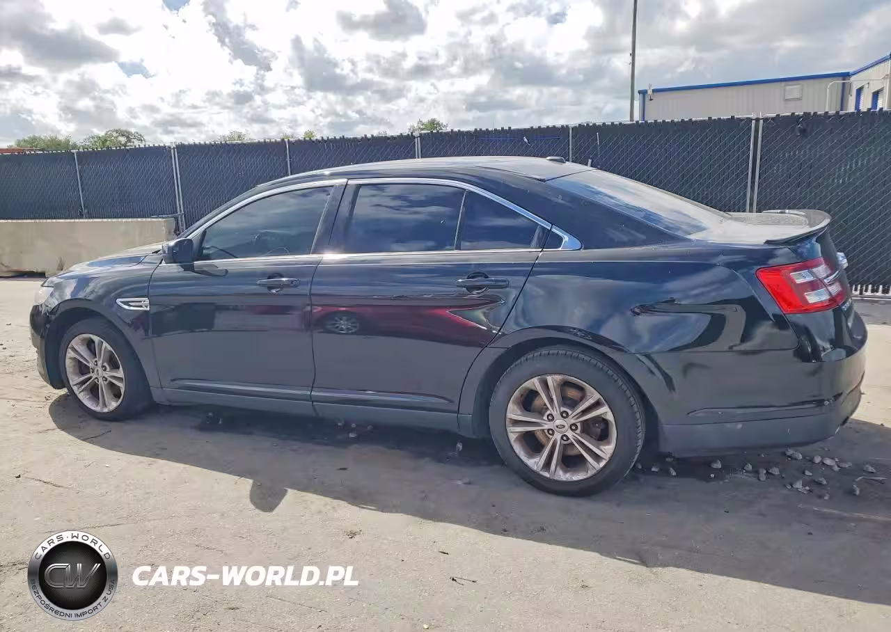 2016 Ford Taurus Sel VIN:1FAHP2E8XGG112871 - 2
