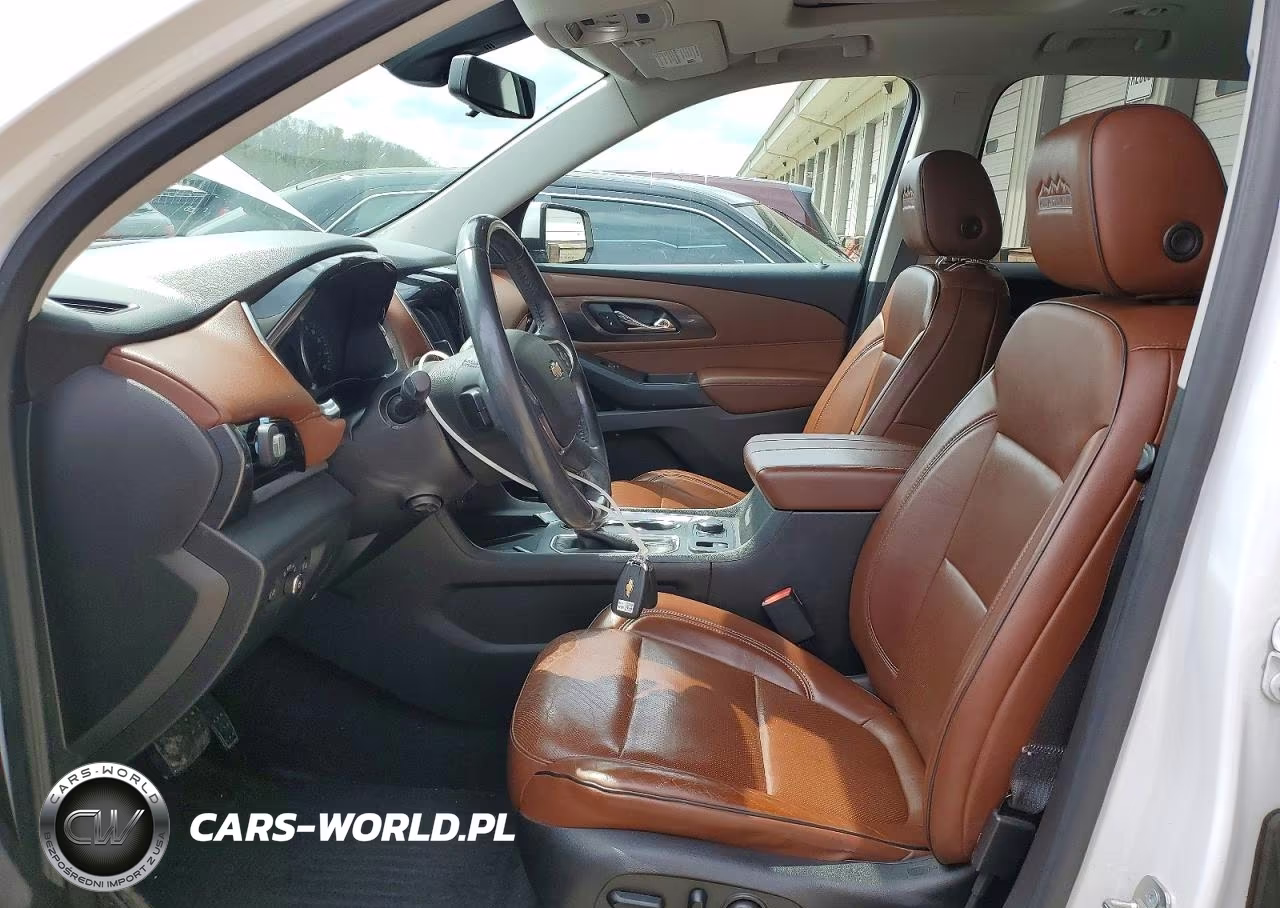 2018 Chevrolet Traverse High Country VIN:1GNEVKKW6JJ104807 - 7