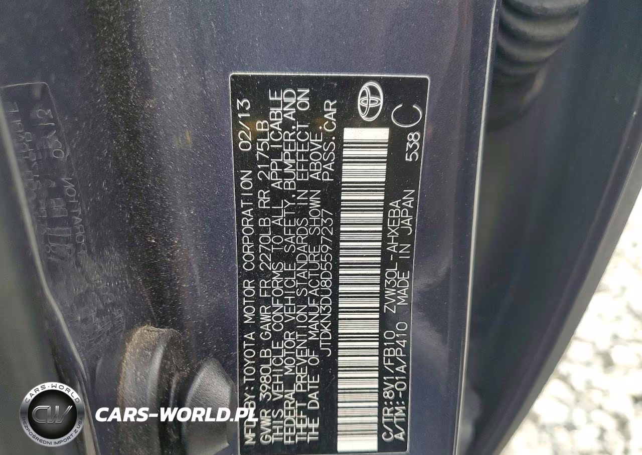 2013 Toyota Prius Two VIN:JTDKN3DU8D5597237 - 12
