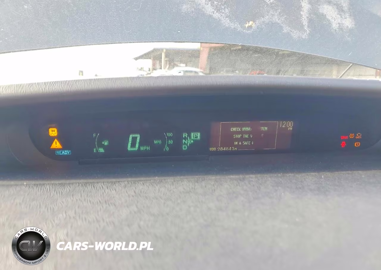 2013 Toyota Prius Two VIN:JTDKN3DU8D5597237 - 9