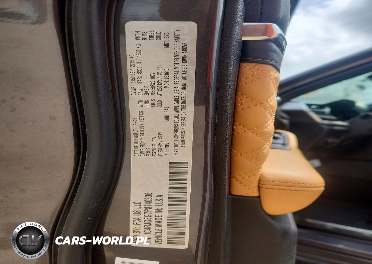2023 Jeep Grand Cherokee Summit VIN:1C4RJGEG7P8740336 - 13