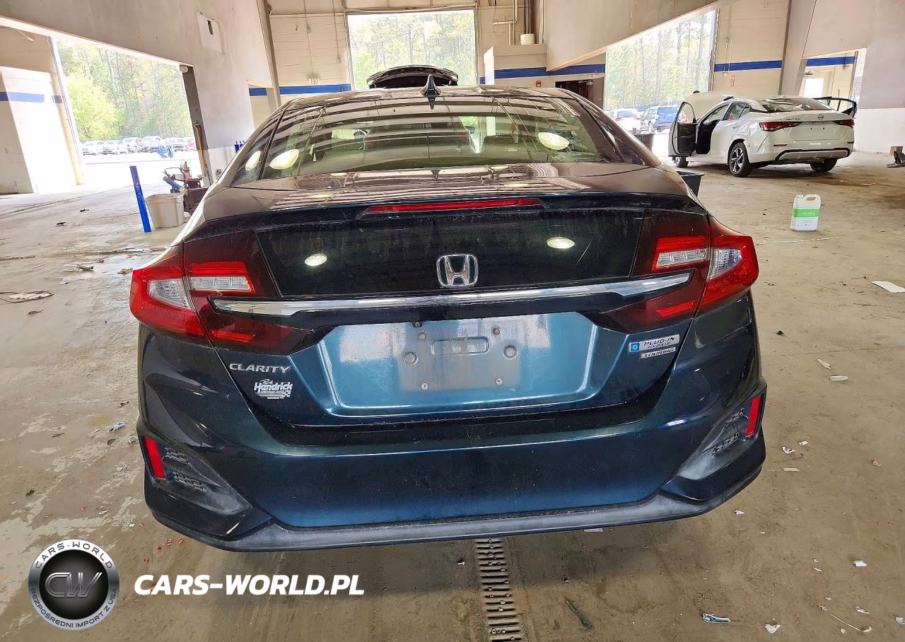 2018 Honda Clarity Touring VIN:JHMZC5F31JC005784 - 6
