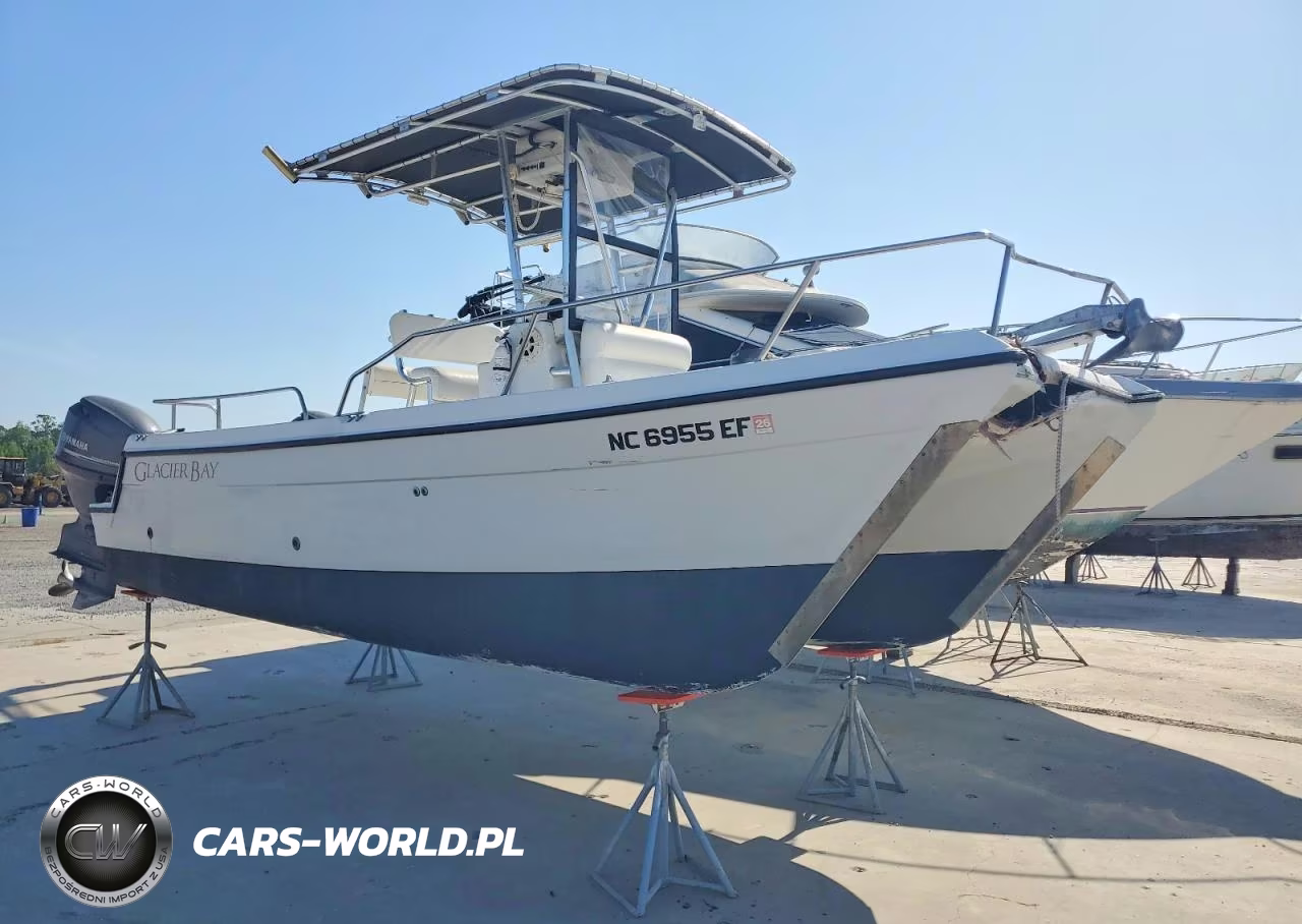1999 Glacier Bay Boat 22 Ft - Boat