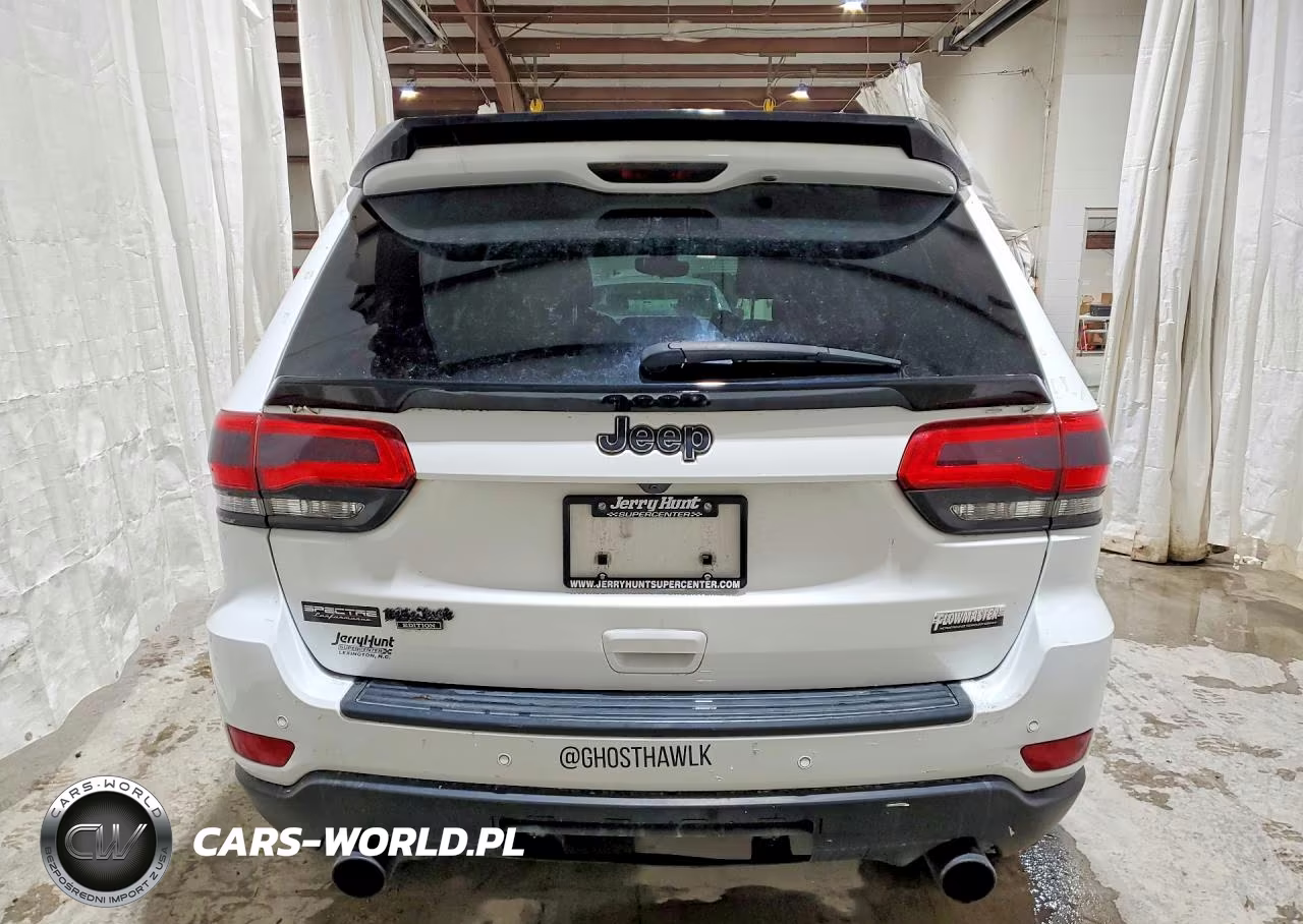 2017 Jeep Grand Cherokee Laredo VIN:1C4RJFAG3HC706988 - 6