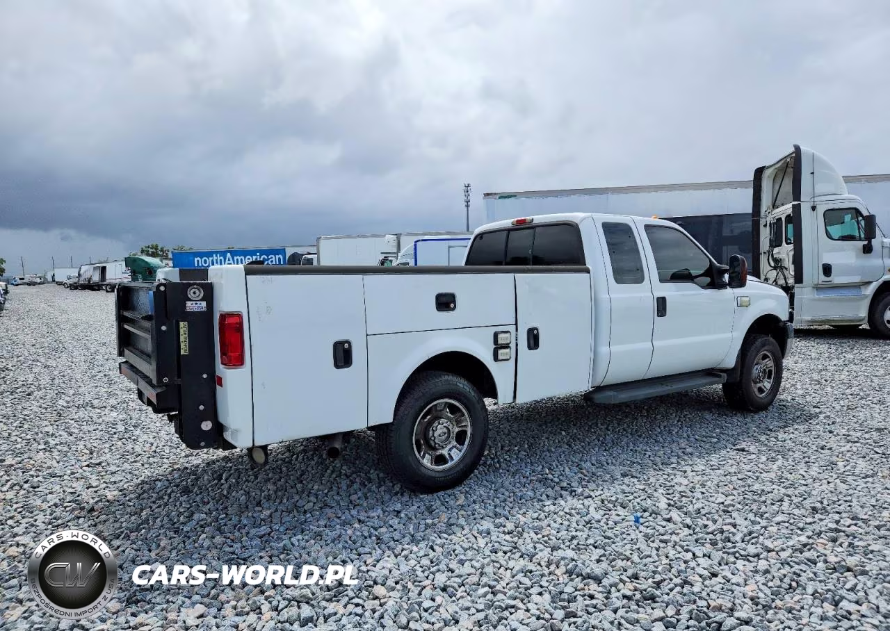 2006 Ford F350 Super Duty Utility - Service Truck VIN:1FDSX35566EB93482 - 4