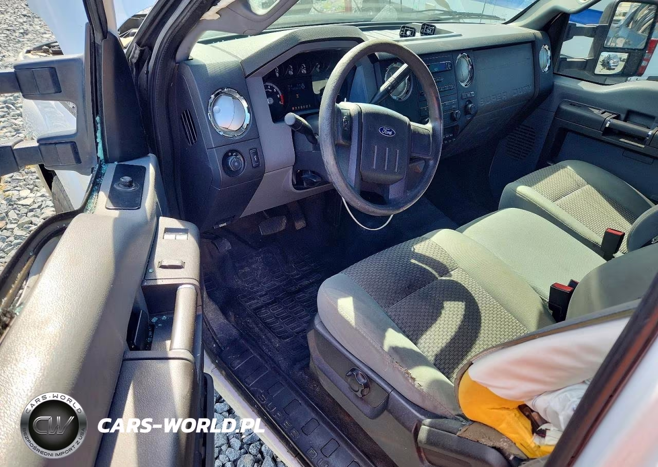 2012 Ford F250 Super Duty Utility - Service Truck VIN:1FTBF2A63CEB86162 - 8