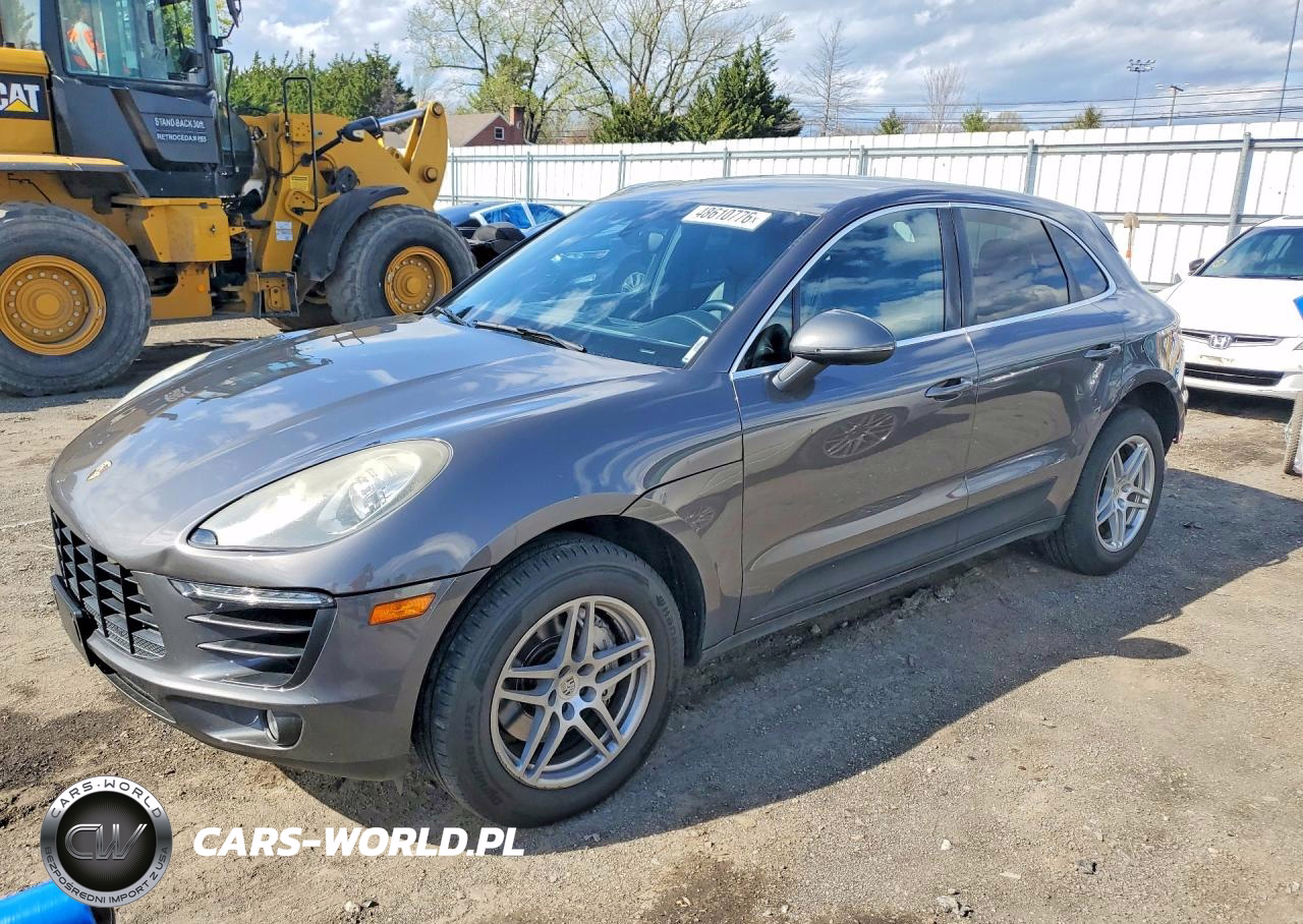 2015 Porsche Macan S