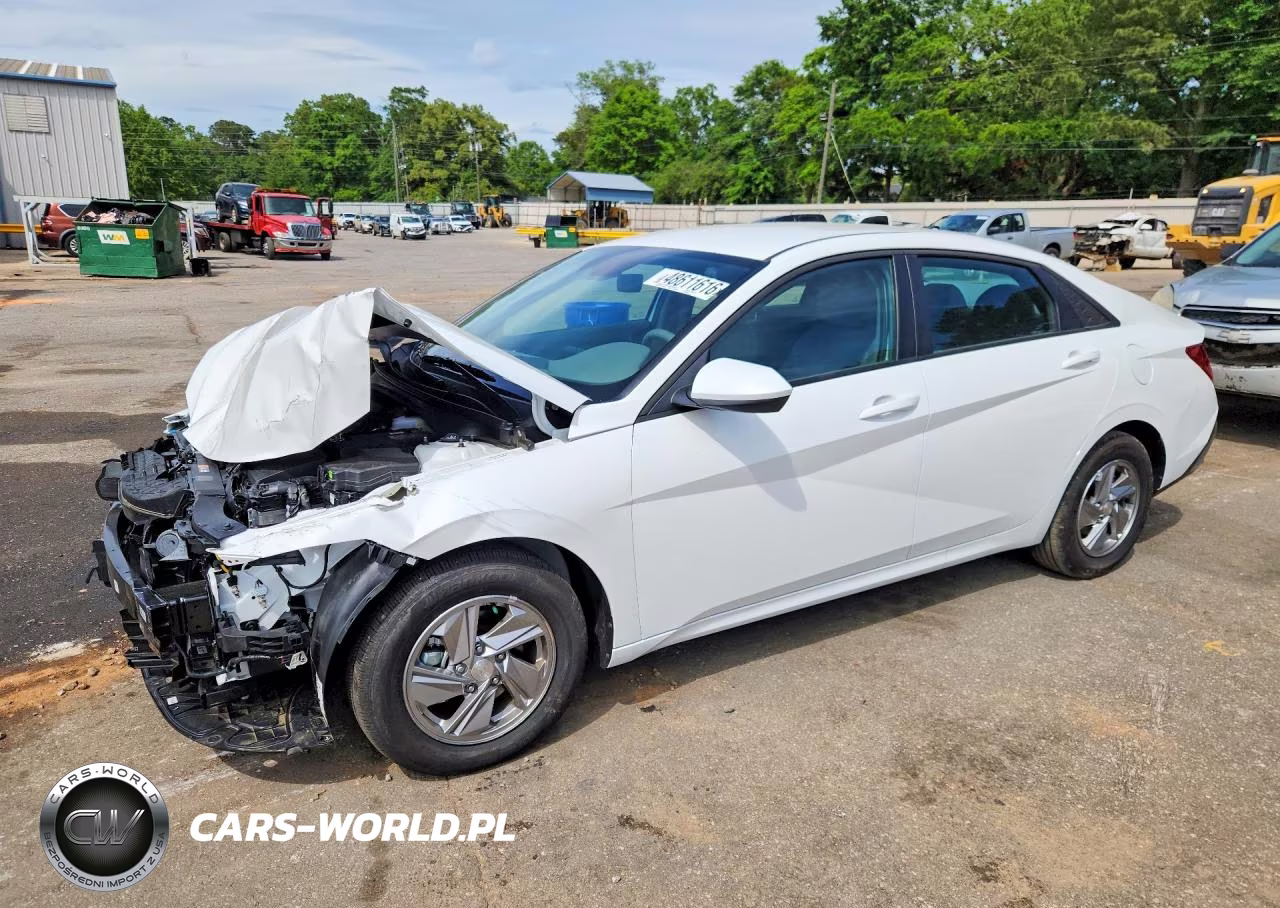 2025 Hyundai Elantra Se – zdjęcie 1 z 13
