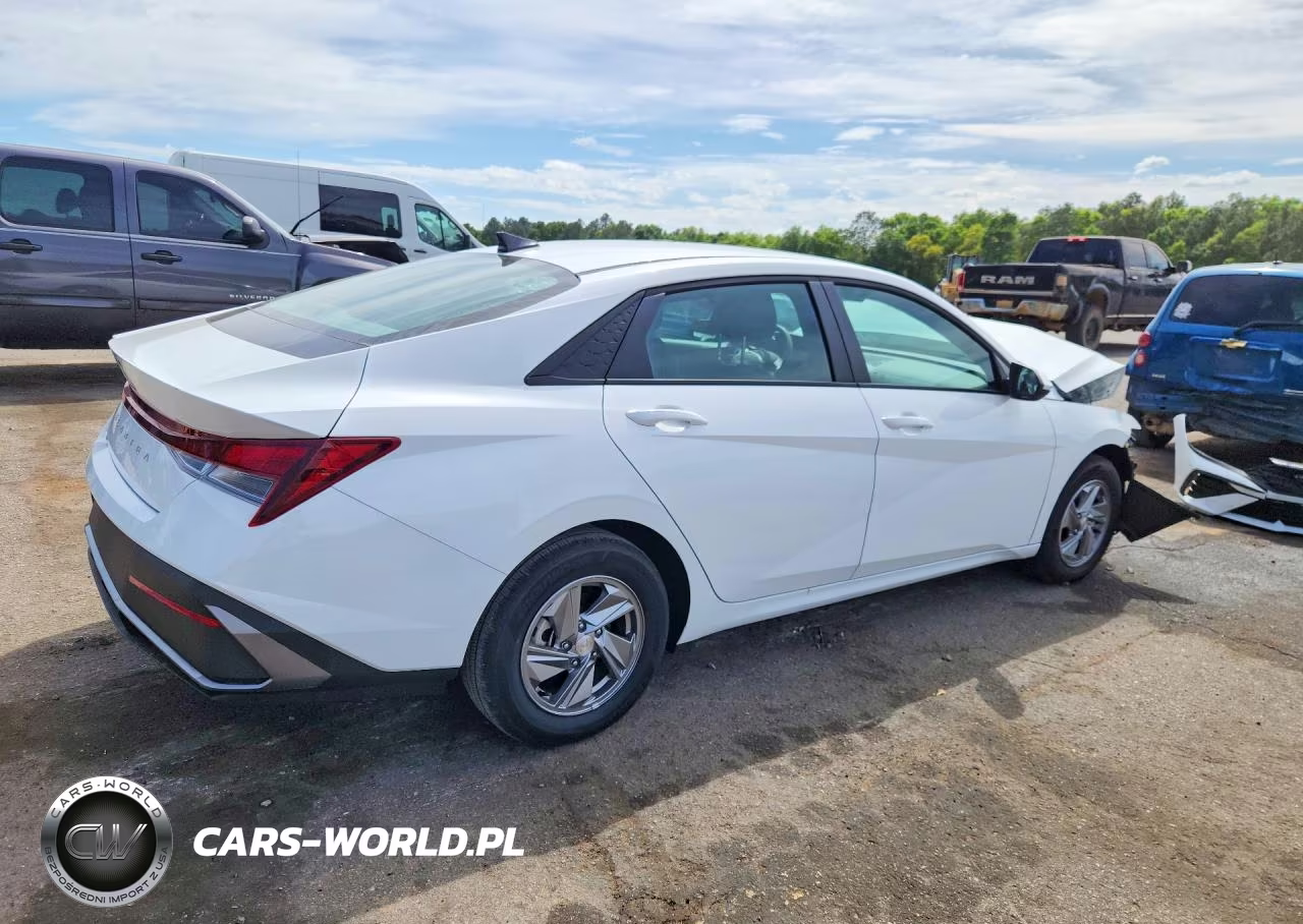 2025 Hyundai Elantra Se VIN:KMHLL4DG3SU088522 - 3