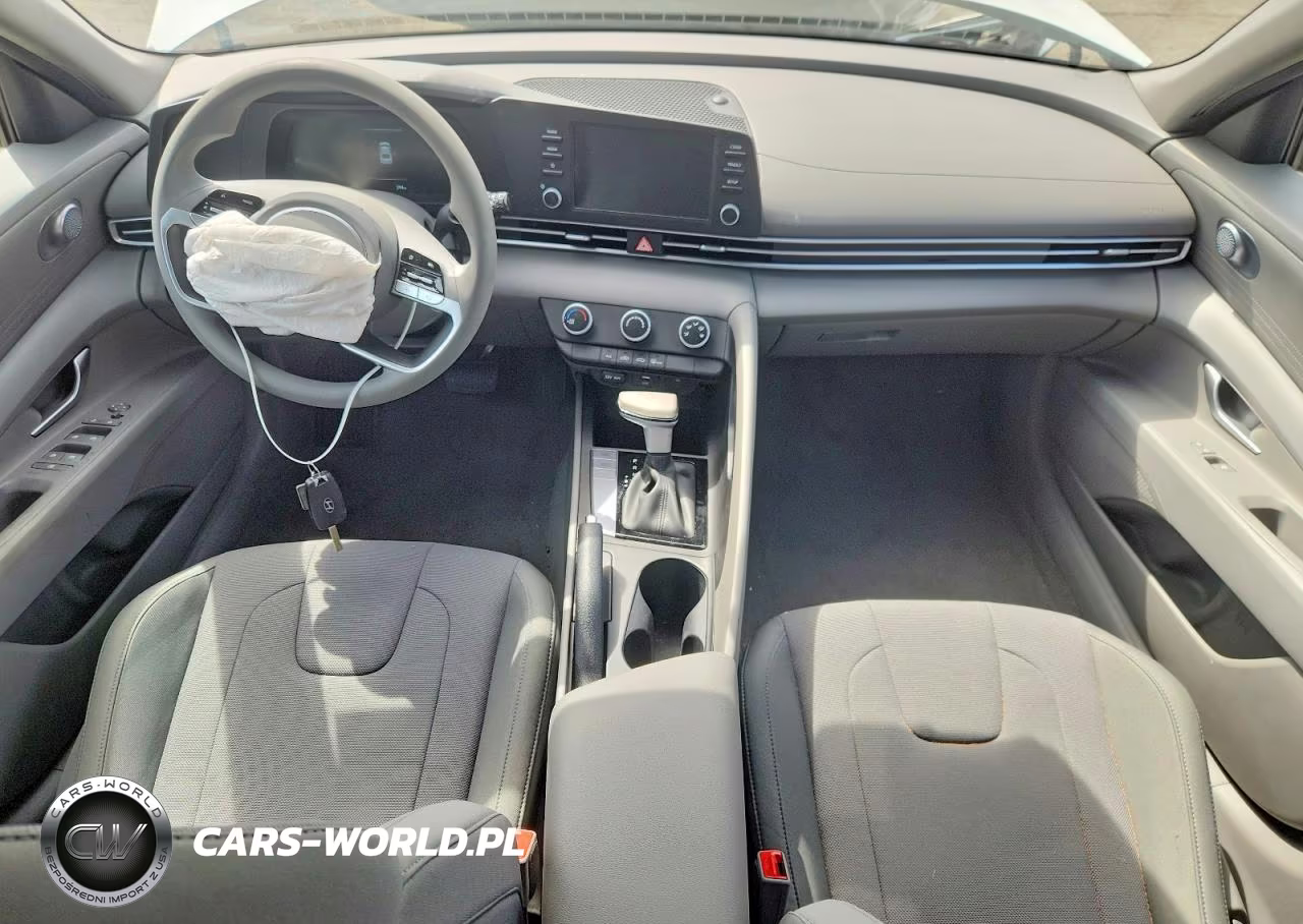 2025 Hyundai Elantra Se VIN:KMHLL4DG3SU088522 - 8