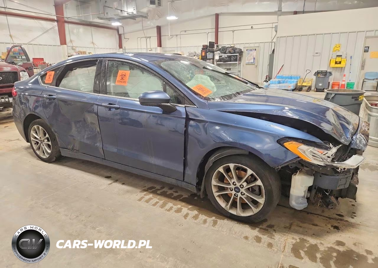 2019 Ford Fusion Se VIN:3FA6P0H73KR235055 - 4