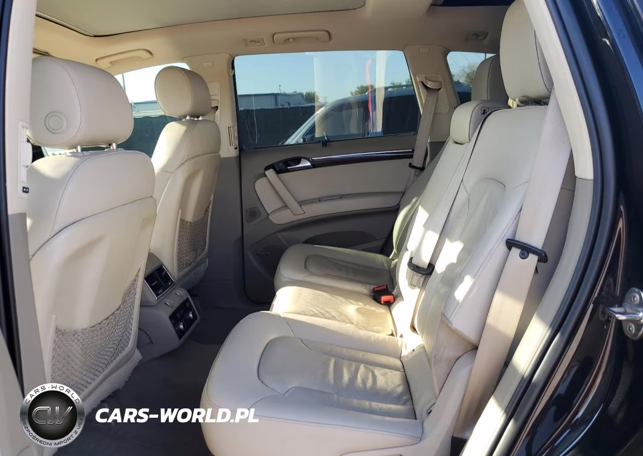 2012 Audi Q7 Premium Plus VIN:WA1LMAFE0CD008309 - 11