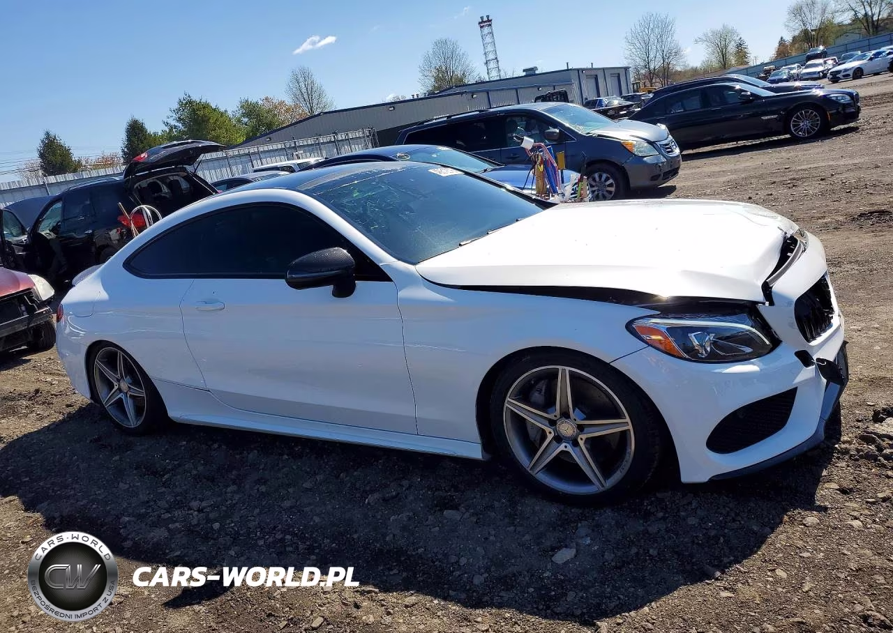 2017 Mercedes-Benz C 300 4Matic VIN:WDDWJ4KBXHF471214 - 4