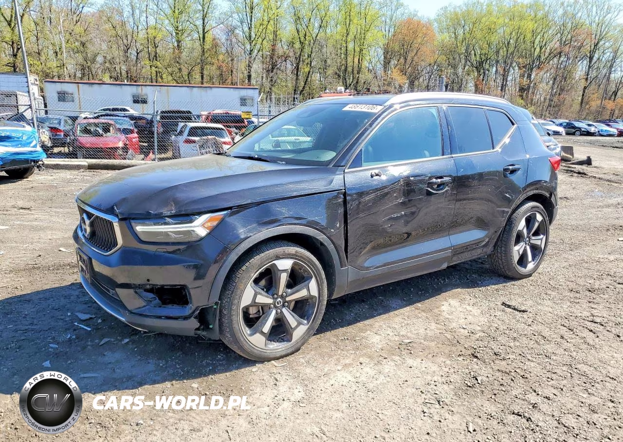 2020 Volvo Xc40 T5 Momentum