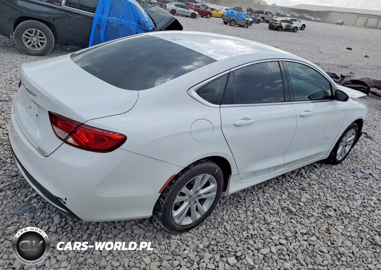 2015 Chrysler 200 Limited VIN:1C3CCCAB3FN744987 - 3