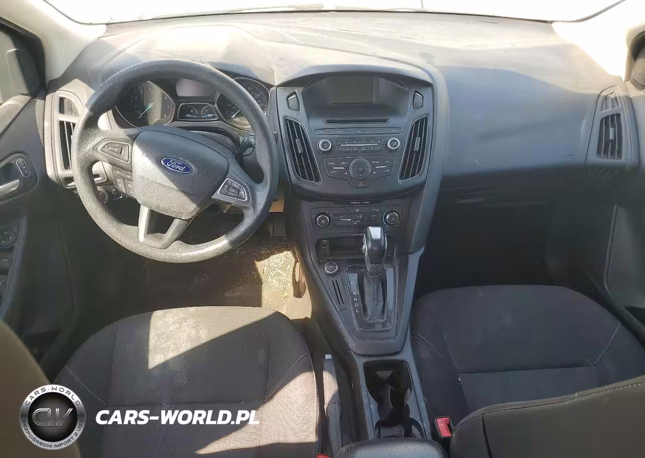 2015 Ford Focus Se VIN:1FADP3F29FL295801 - 8