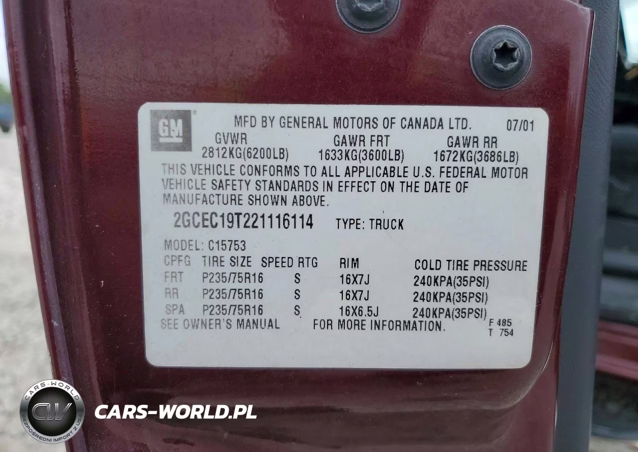 2002 Chevrolet Silverado C1500 VIN:2GCEC19T221116114 - 12